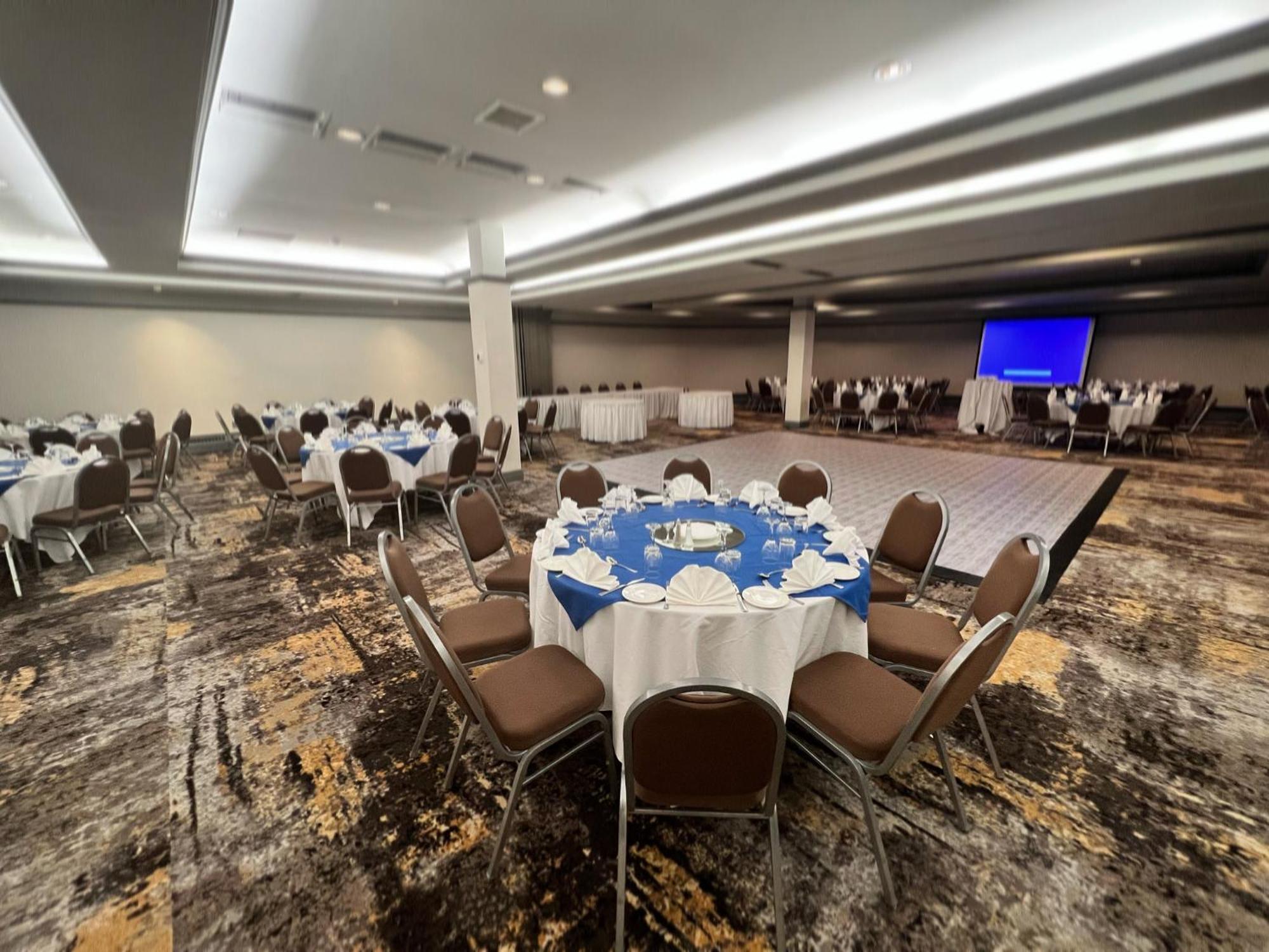 Holiday Inn Toronto Airport East By Ihg Exteriör bild