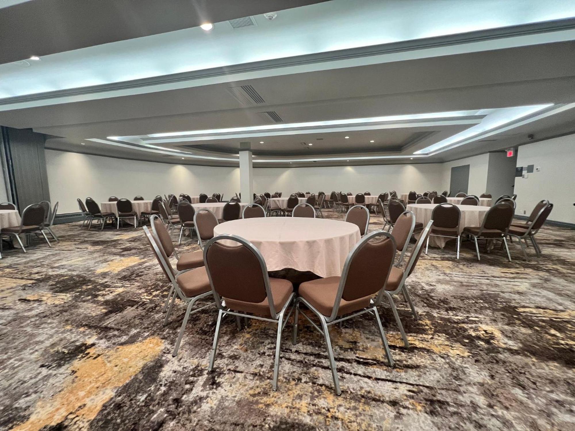 Holiday Inn Toronto Airport East By Ihg Exteriör bild